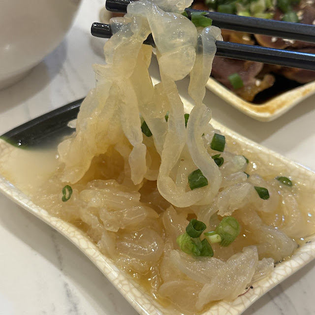 Tossed Jelly Fish in Sauce
