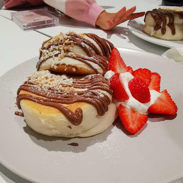 Nutella Pancakes