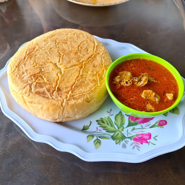 Roti Arab with Kari Kambing