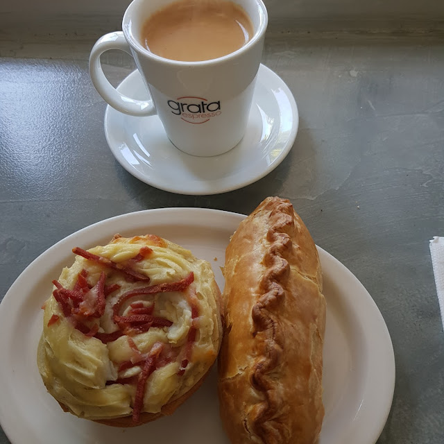 Potato Pie and Pastie with Coffee