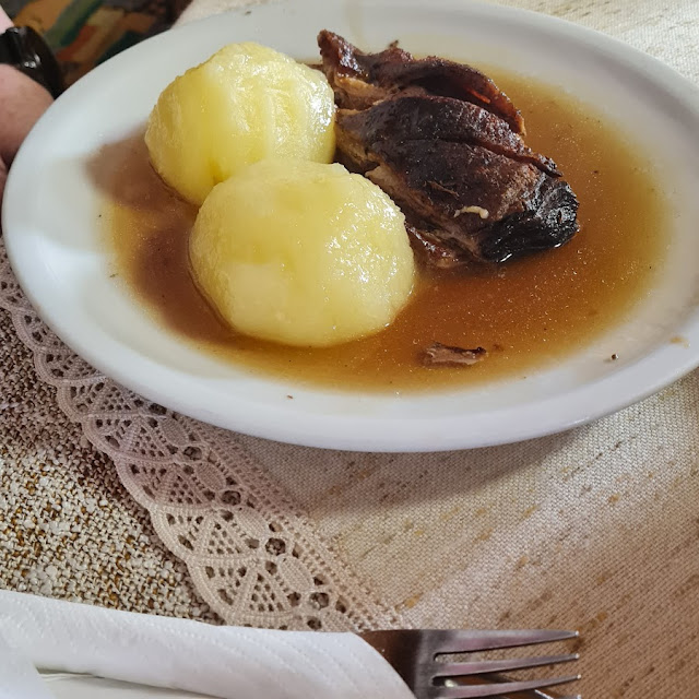 Klöße Mit Gänsebrust