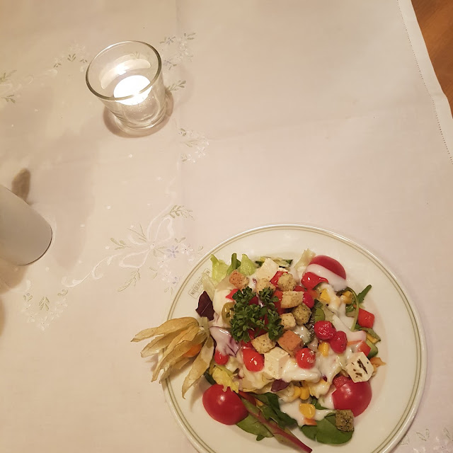 Frühlingssalat Mit Zander Gebraten