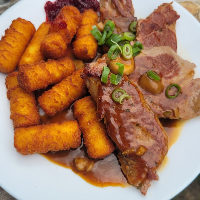 Wildschweinbraten Mit Kroketten