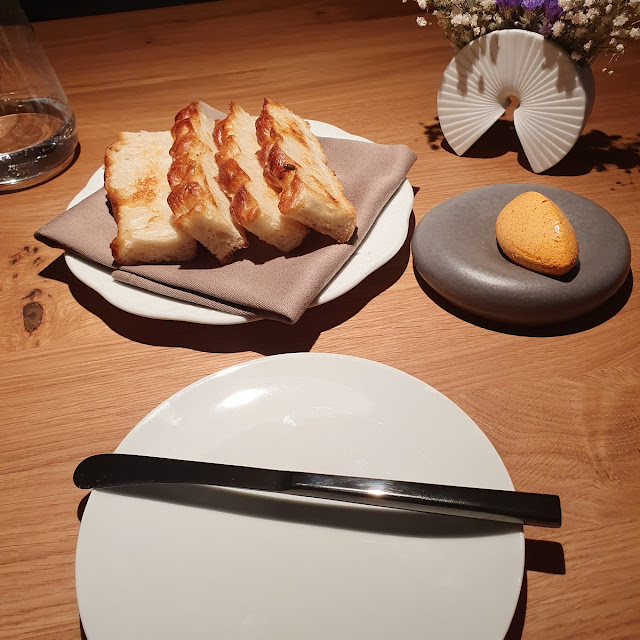 Weißbrot Mit Tomatenbutter