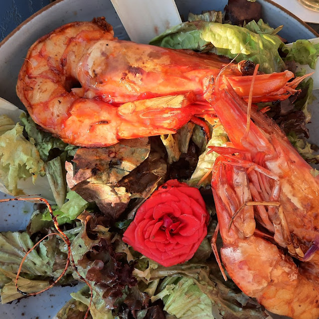 Gambas Mit Salat