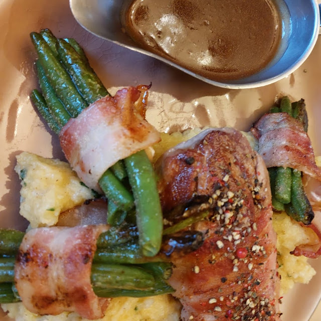 Schweinefilet Mit Bohnen Im Speckmantel