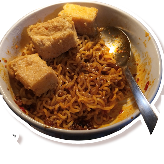 Mie Goreng Plus Gehu Kriuk Mantul