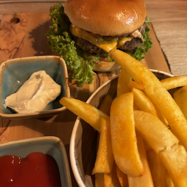 Cheeseburger