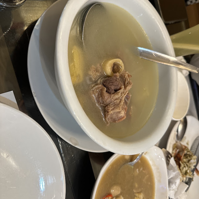Chicken Hinalang