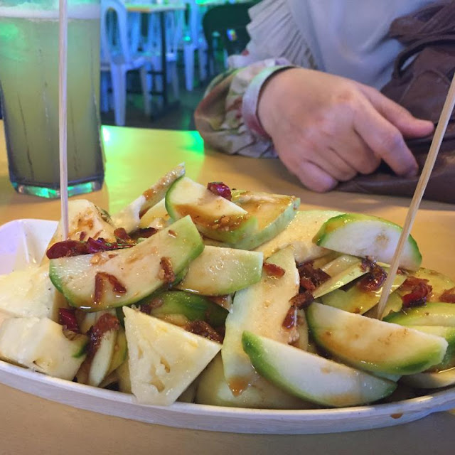 Colek Buah Rojak Buah