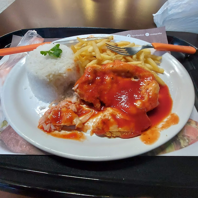Frango A Parmegiana Com Arroz E Fritas