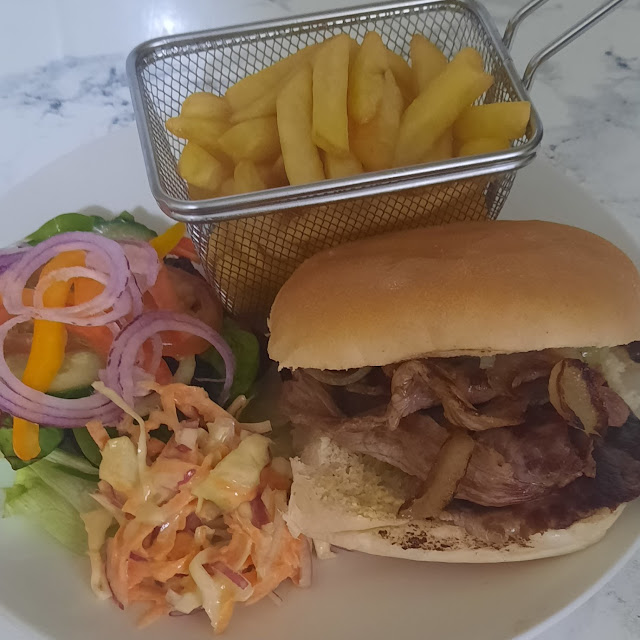 Minute Steak with Chips & Salad Garnish