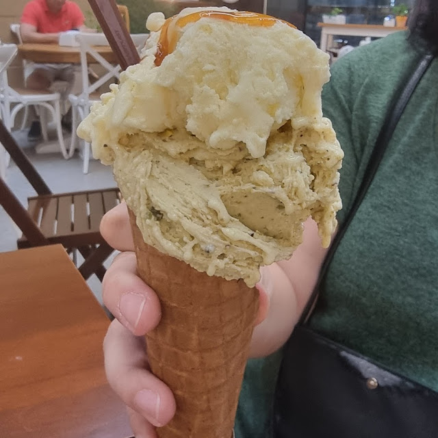 Cascão de Baunilha Gelato de Pistache E Pudim