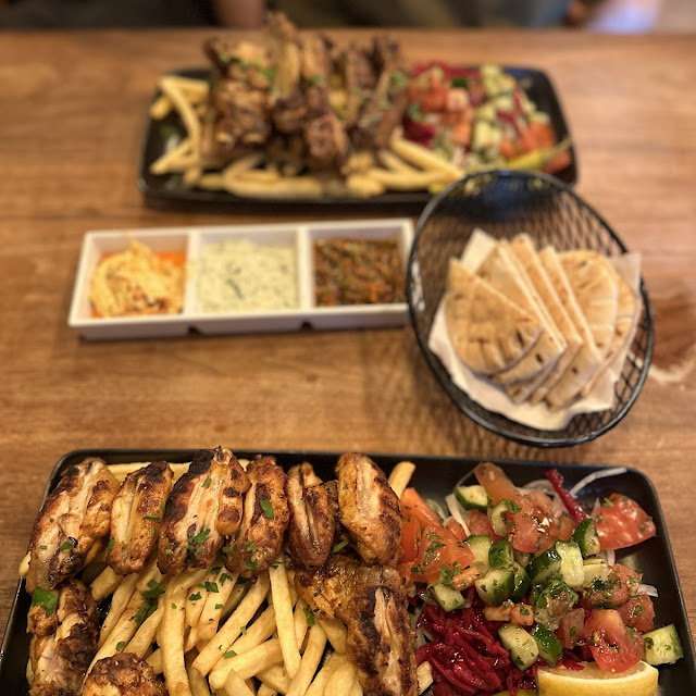 Lamb Chops with Rice and Salad