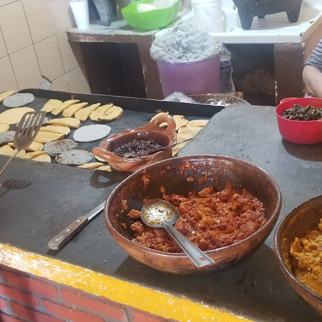 Gorditas de Chicharrón