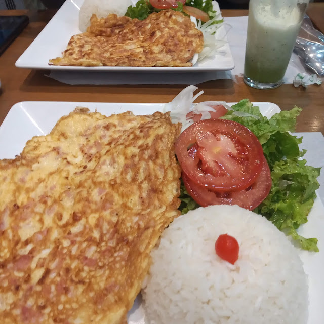 Omelete de Legumes Com Presunto E Queijo Maravilhoso