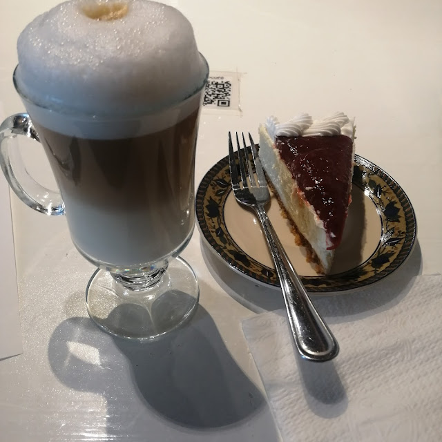 Capuchino Y Chessecake