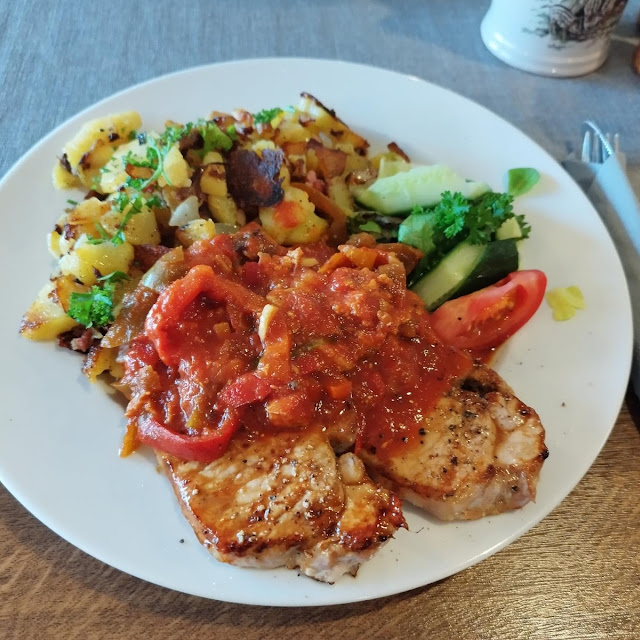 Zigeuner Steak Mit Bratkartoffeln