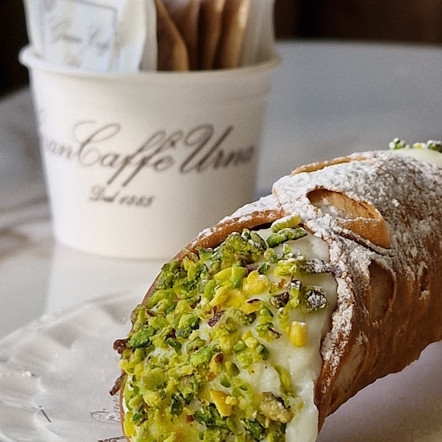 Cannoli Siciliani