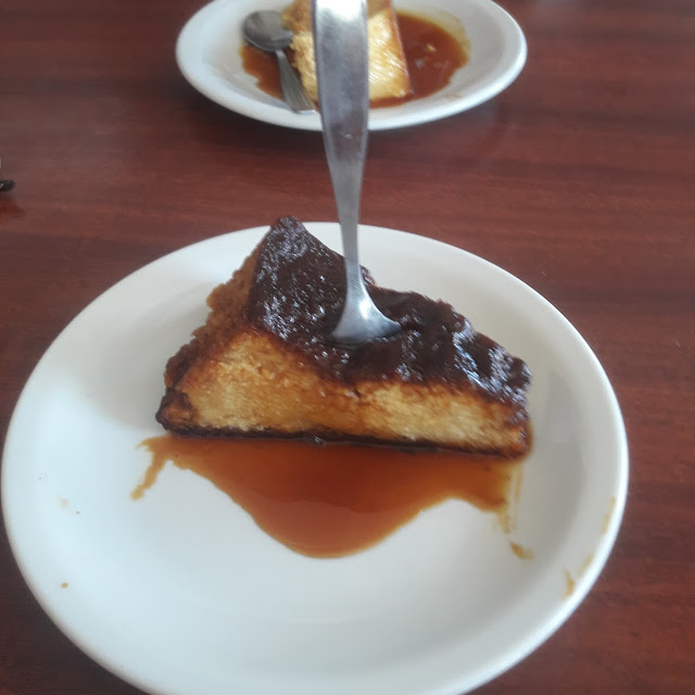 Budin de Pan Con Dulce de Leche Y Crema