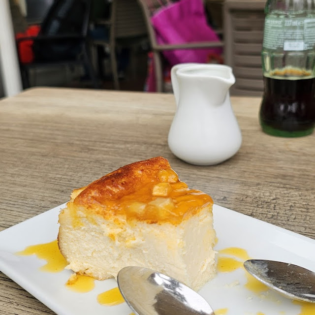 Cheesecake