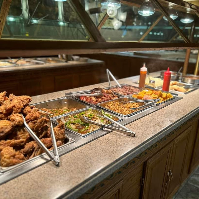 Salad Bar and Buffet