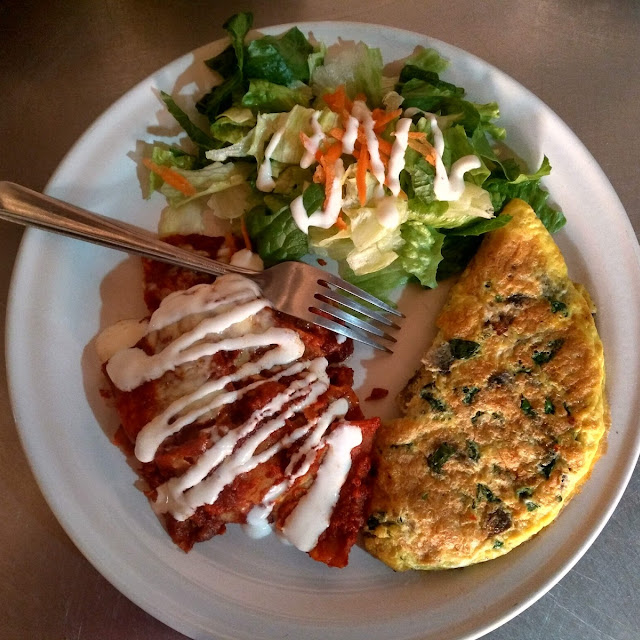 Chilaquiles Rojos Con Homelet