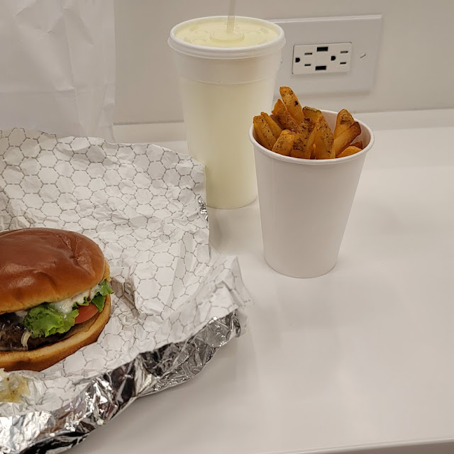 Hamburger Fries & Drink