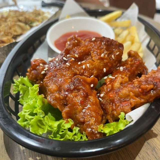 Korean Seeet and Spicy Wings