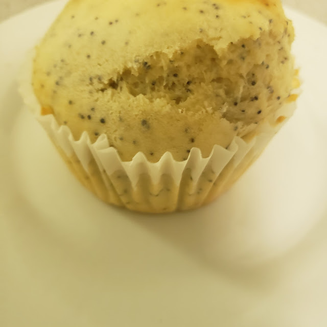 Vegan Lemon Poppy Seed Muffin