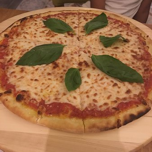 Margarita Pizza