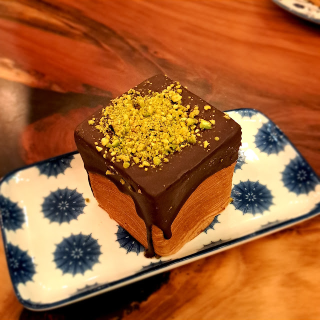 Pistachio Cube Croissant