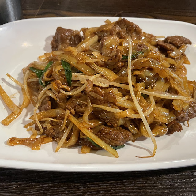 干炒牛 河
