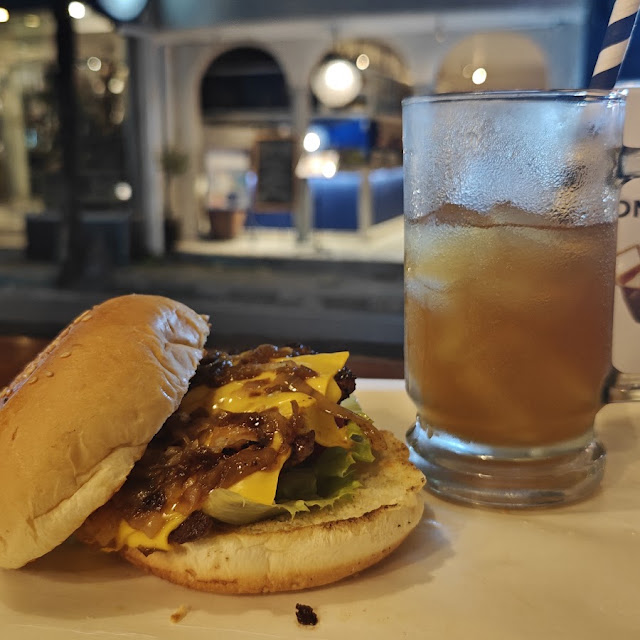 Pulbrunch Burger