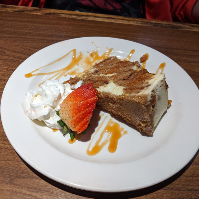 Carrot Cake Cheesecake