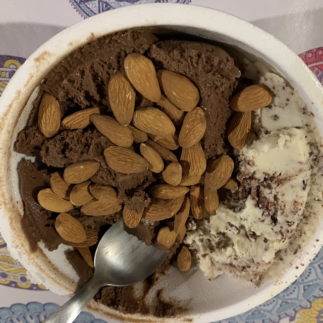 Chocolate Con Almendras