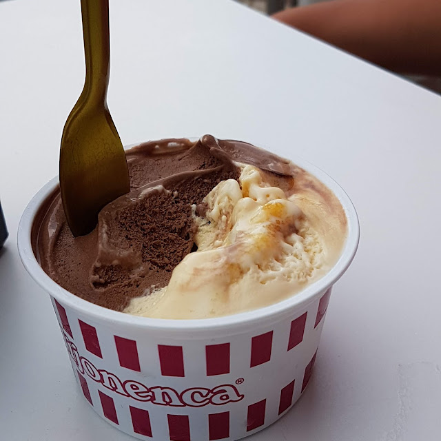 Crema Catalana Y Trufa