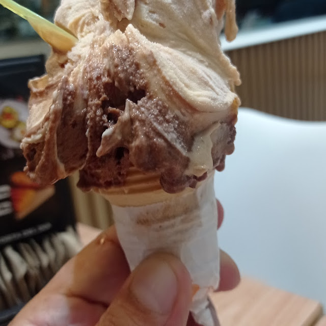 Mousse de Chocolate Y Crema