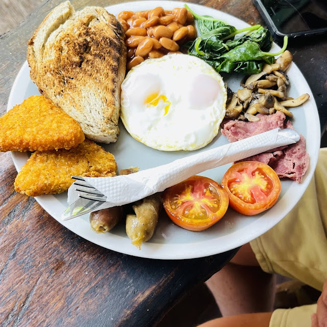 English Breakfast