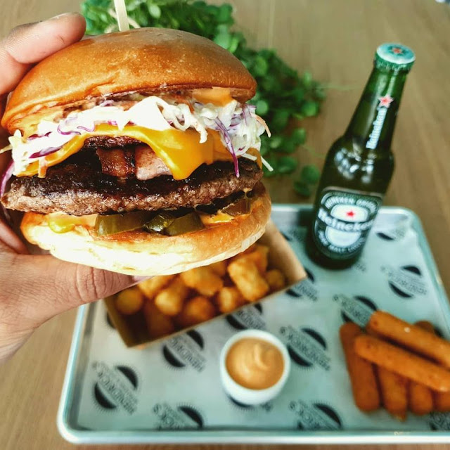 Space Man Burger