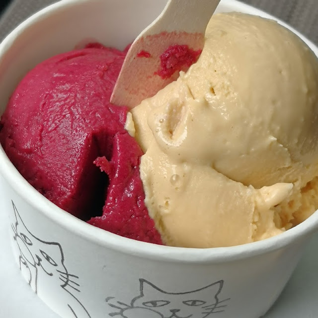 Zwei Sorten Eis