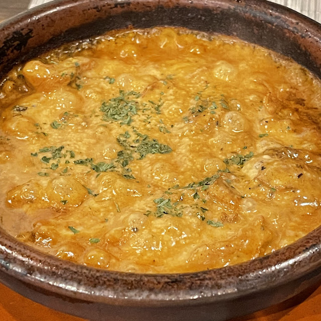 Pollo Tinto