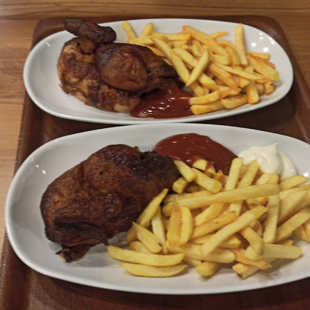 Halbes Hähnchen Pommes