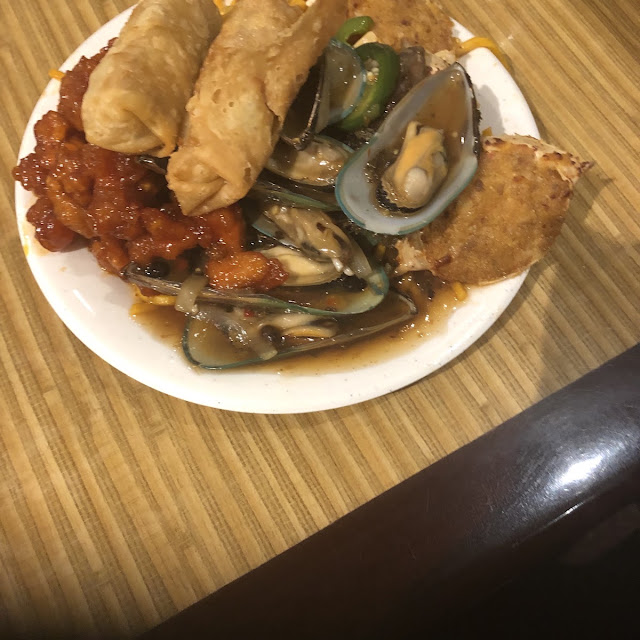 Egg Roll Mussels