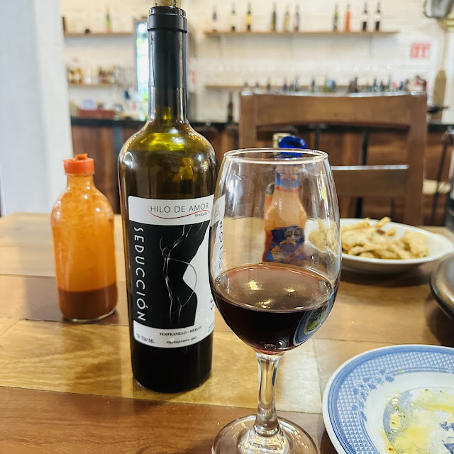 Vino Tinto Hilo de Amor