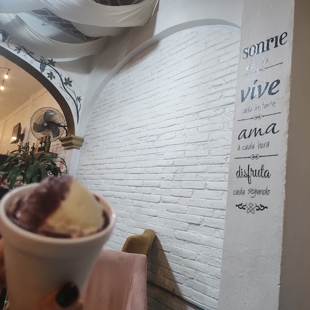 Helado Vino Tinto Con Queso