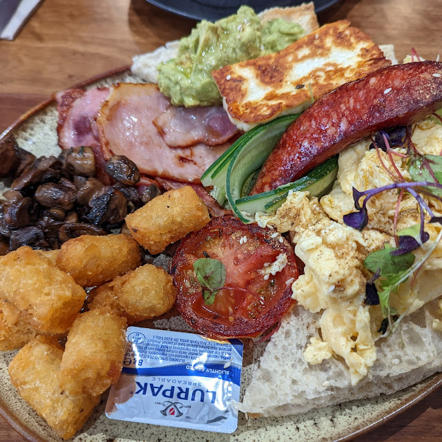English Breakfast