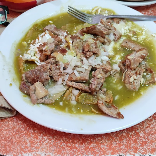 Chilaquiles Con Bistec