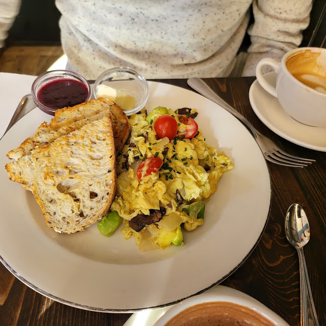 Herbed French Omelette