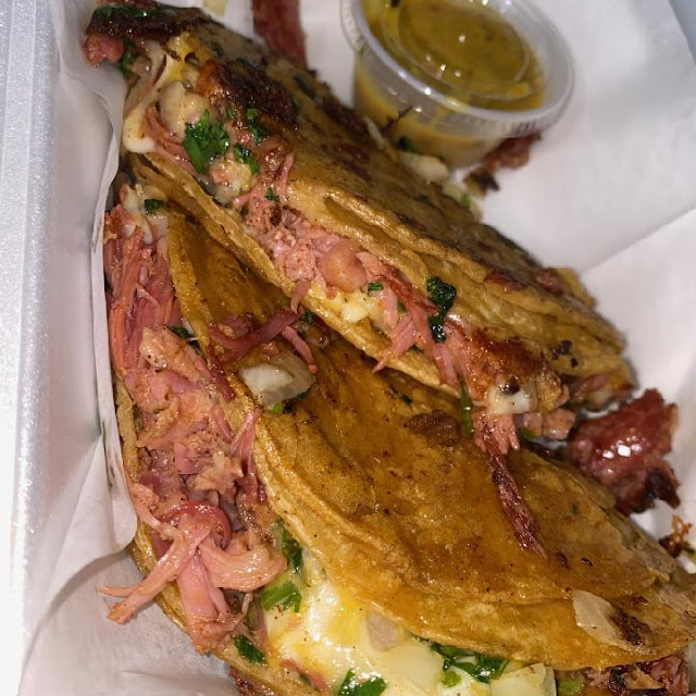 Corned Beef Quesabirra